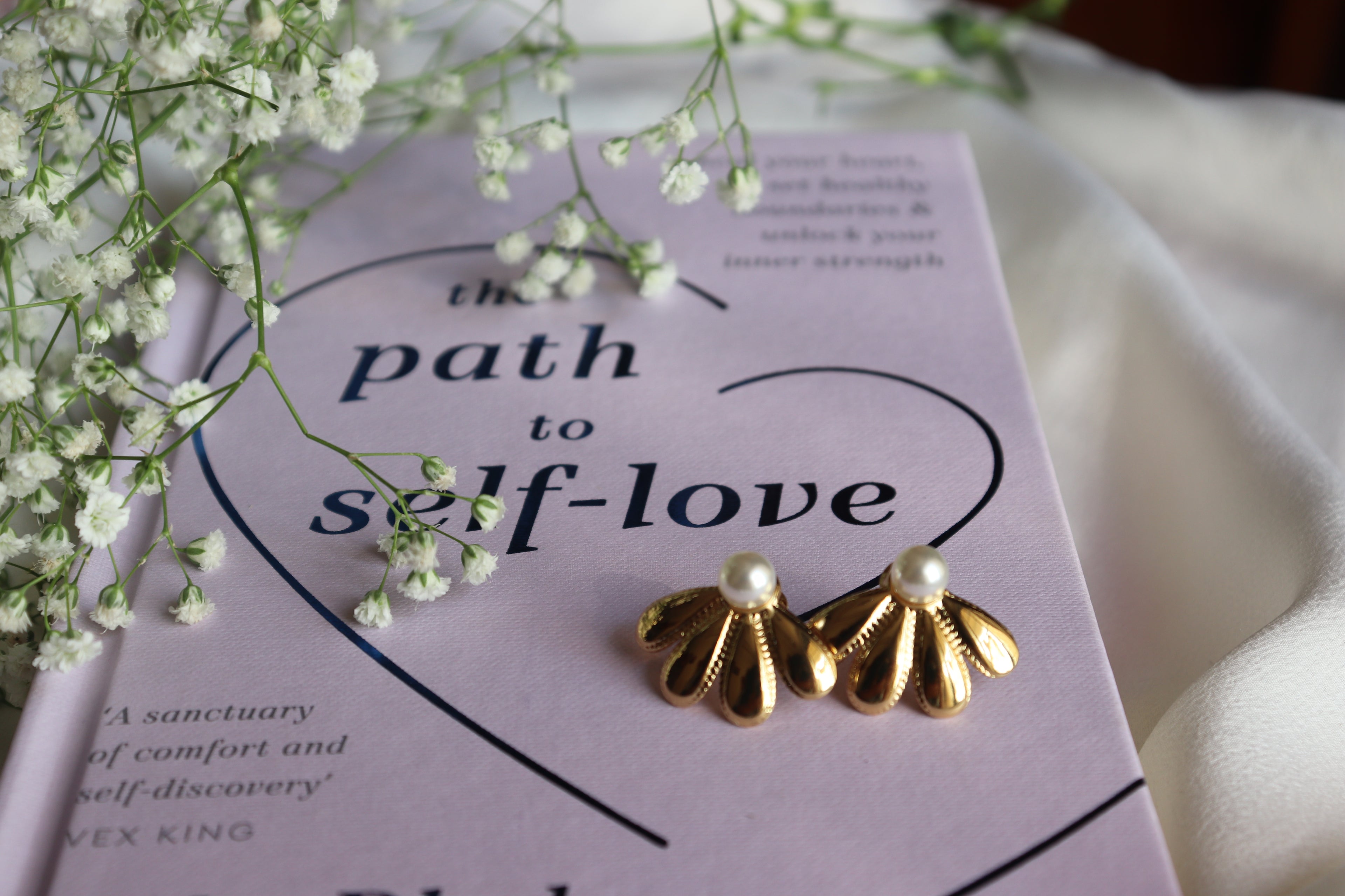 Pearl Fan Blossom Earrings