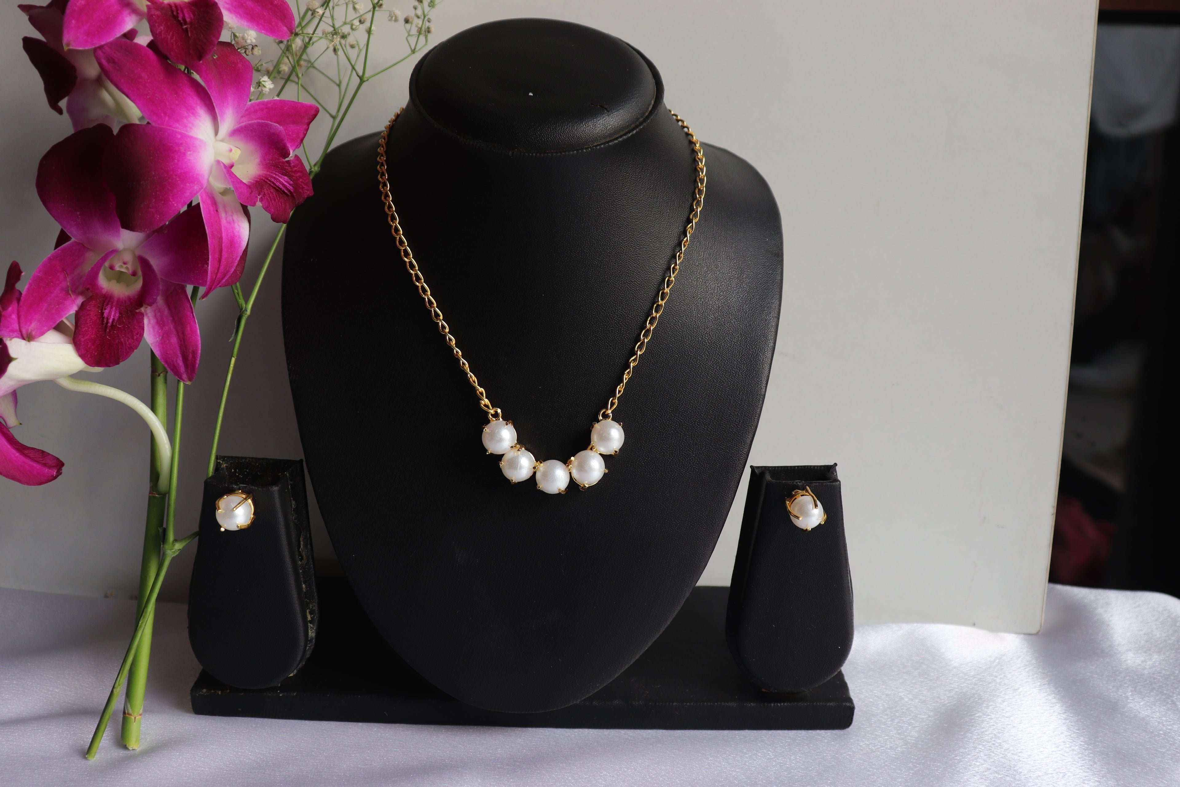 pearl Element Necklace