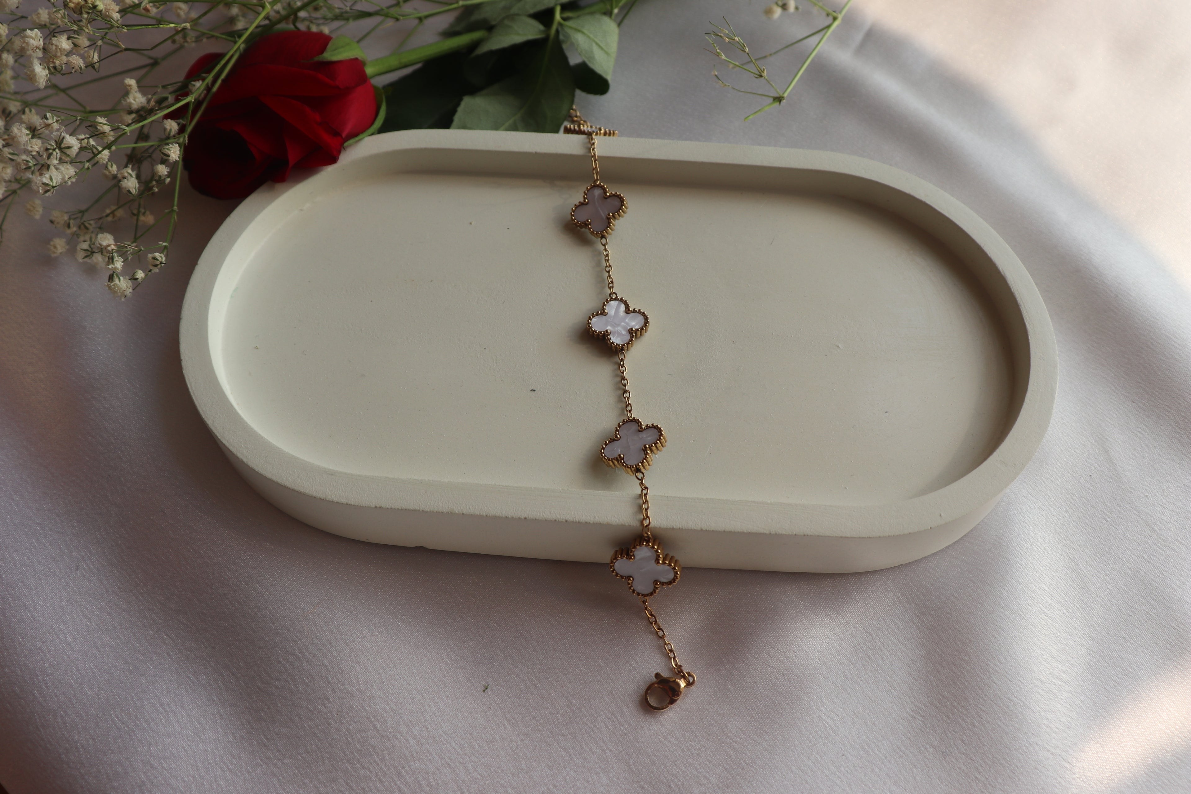 White Clover Chain Bracelet