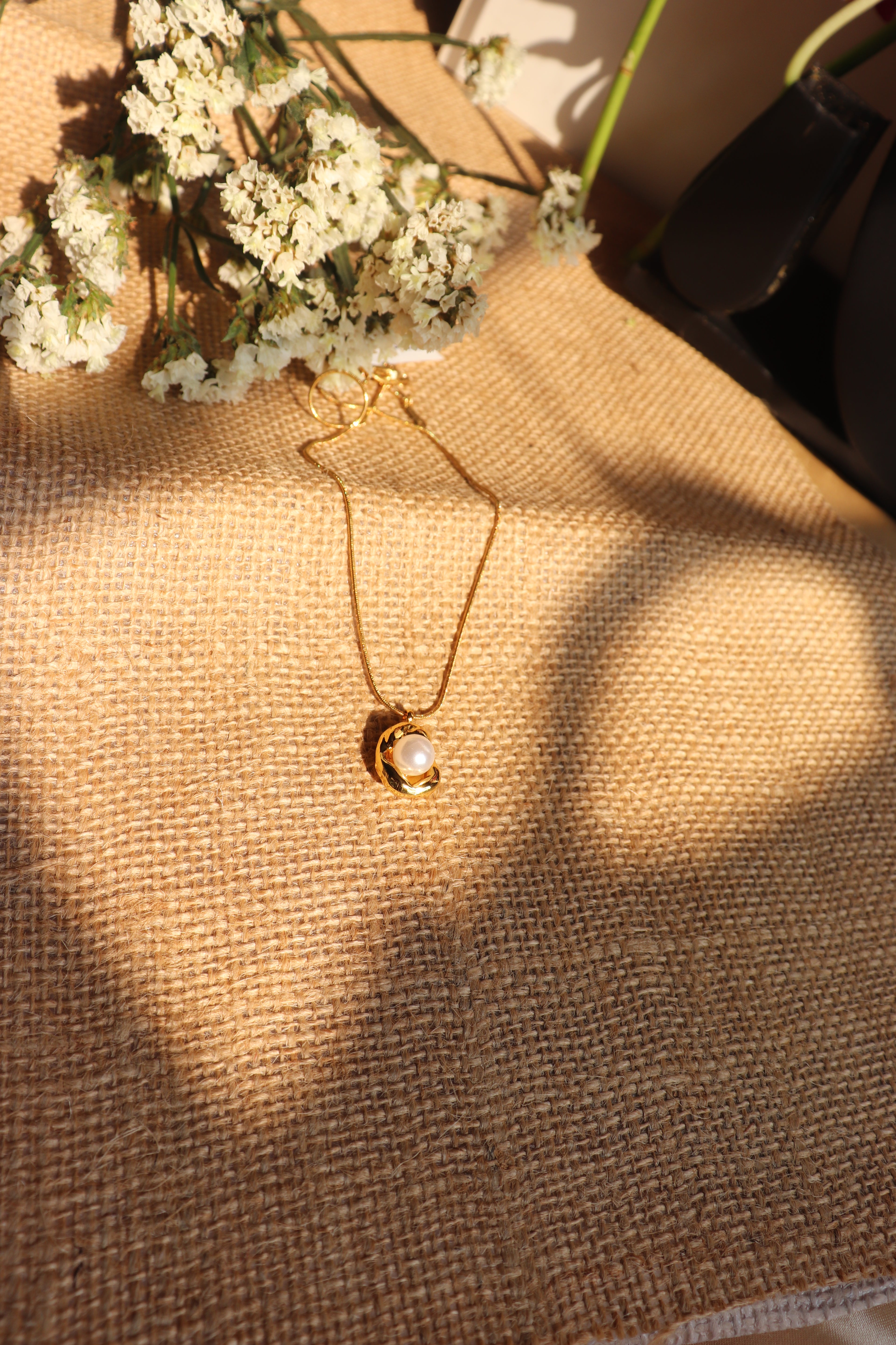 Ocean Pearl Shell Necklace