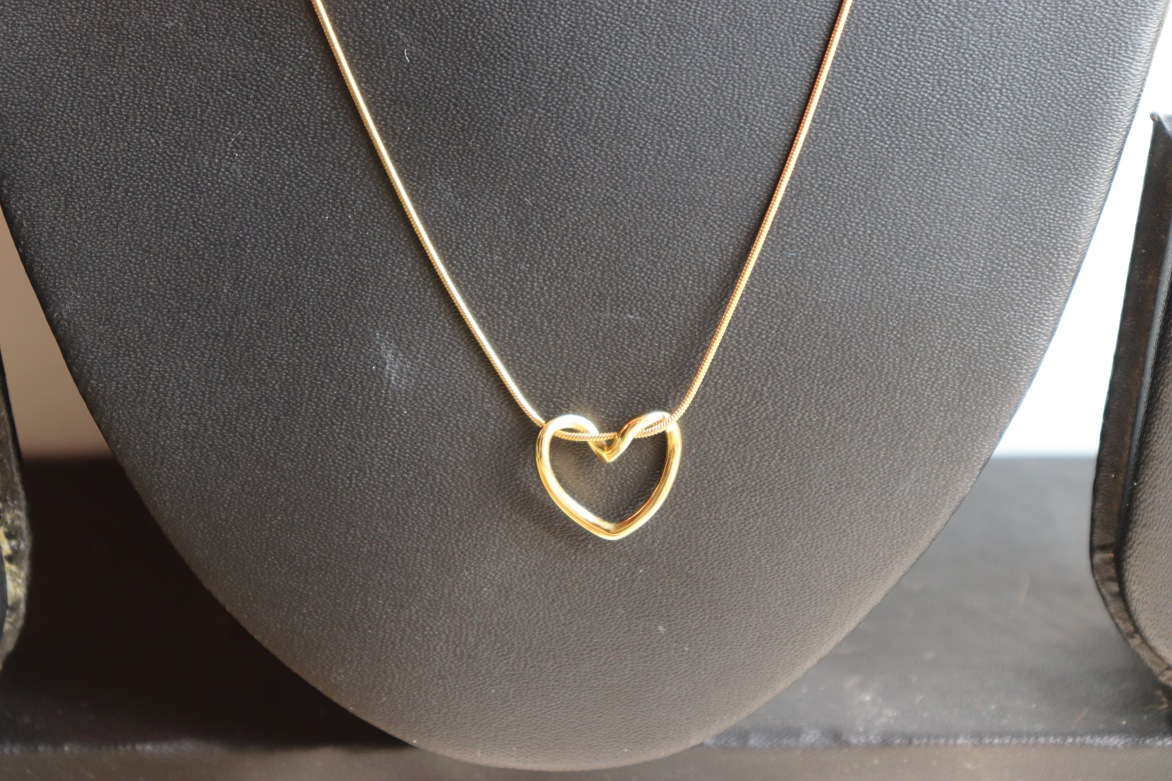 Twisted Heart Gold Necklace