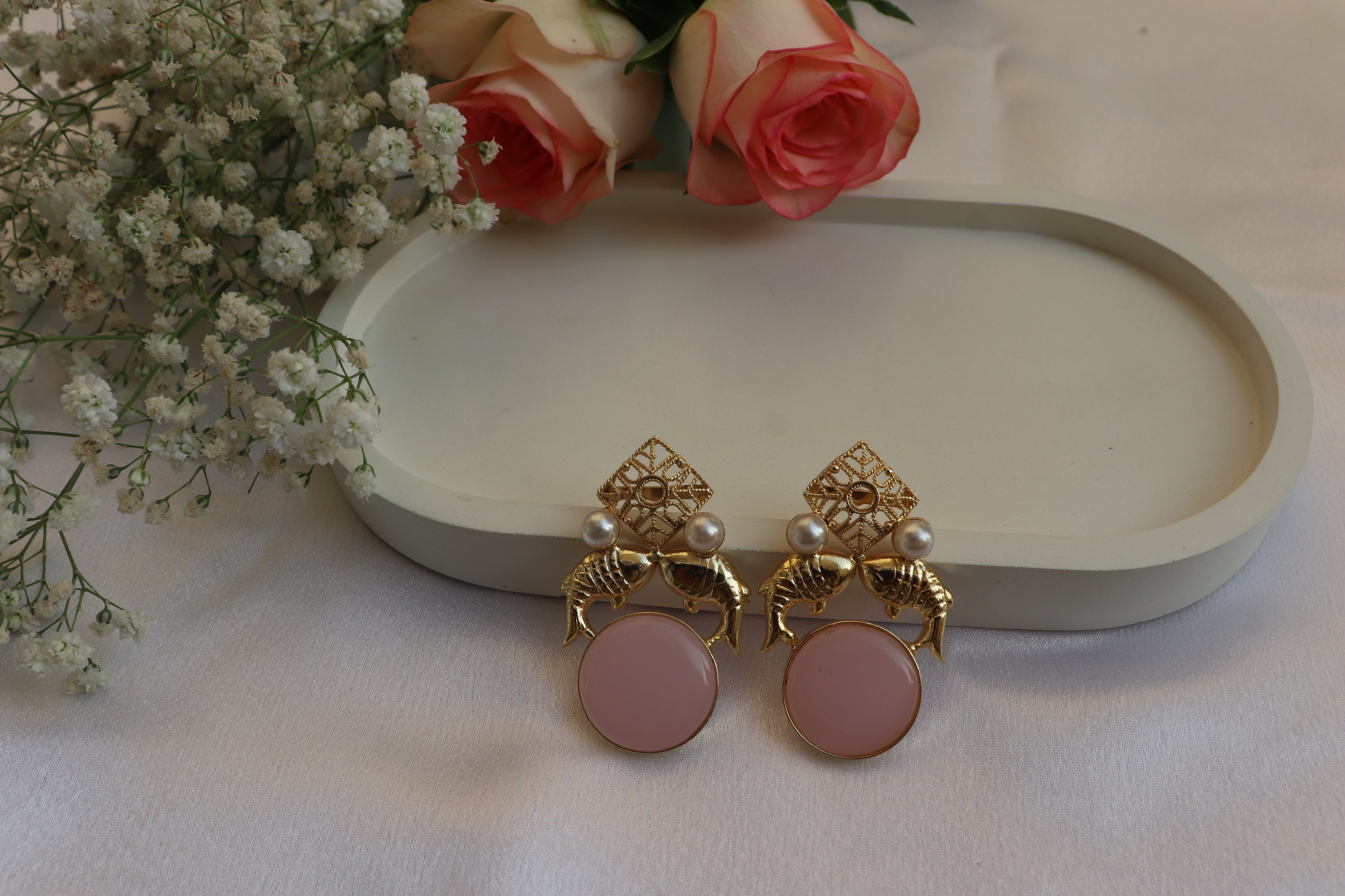 Peachy Pearl monalisa earrings