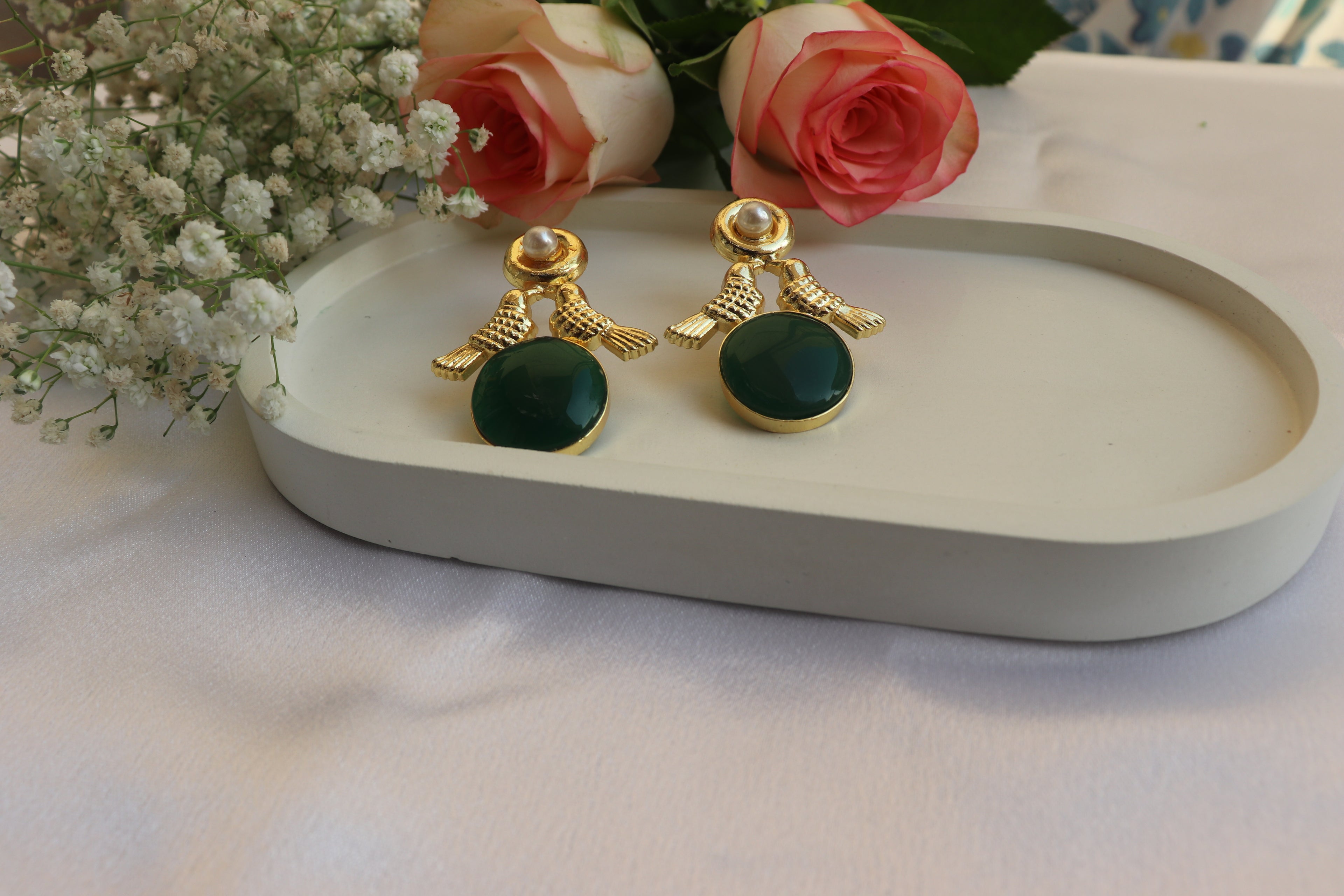 green monalisa earrings