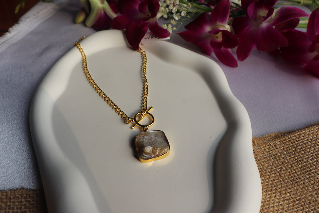 Gemstone Luxe Necklace With Earrings