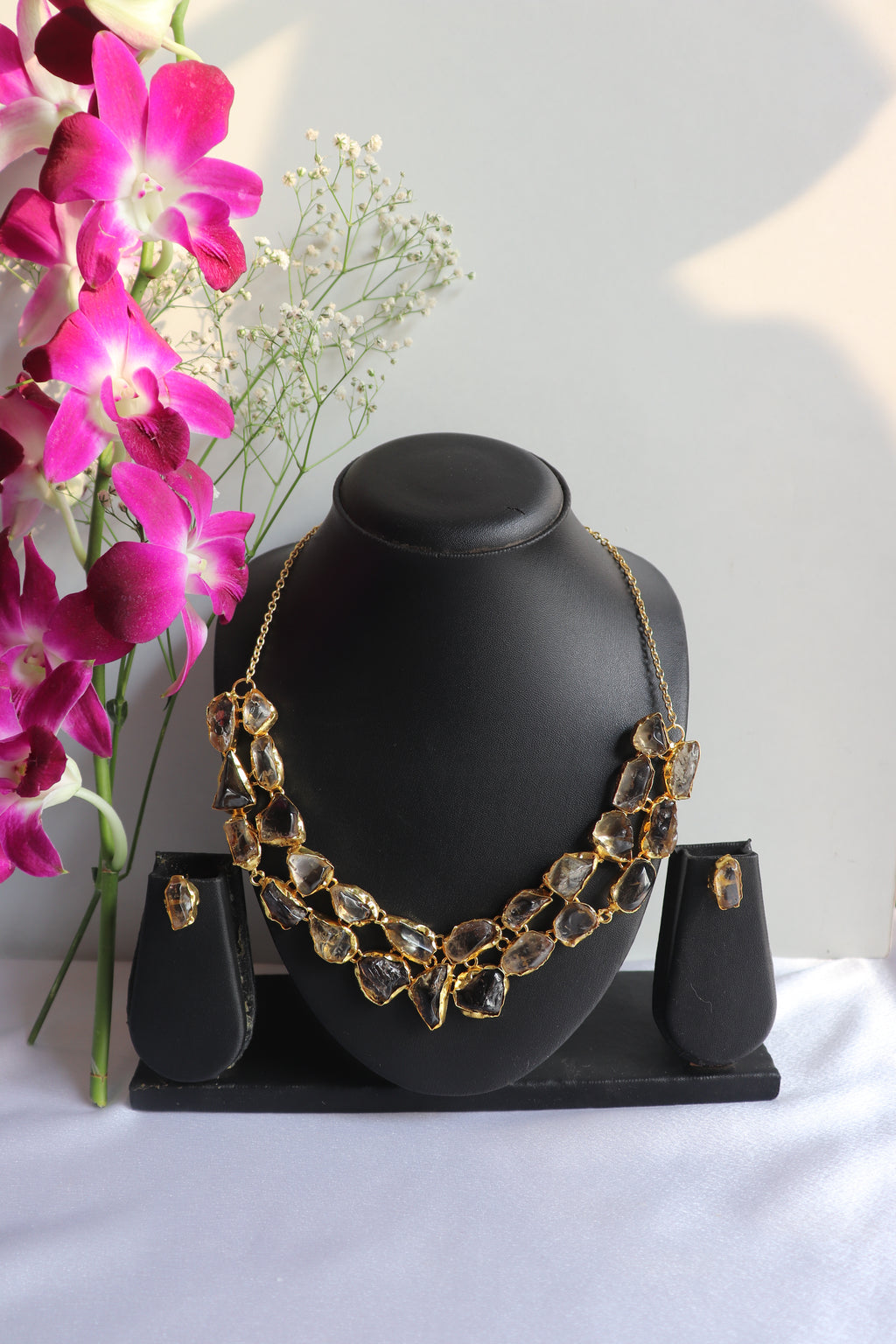 Aurora Stone Necklace with Earrings