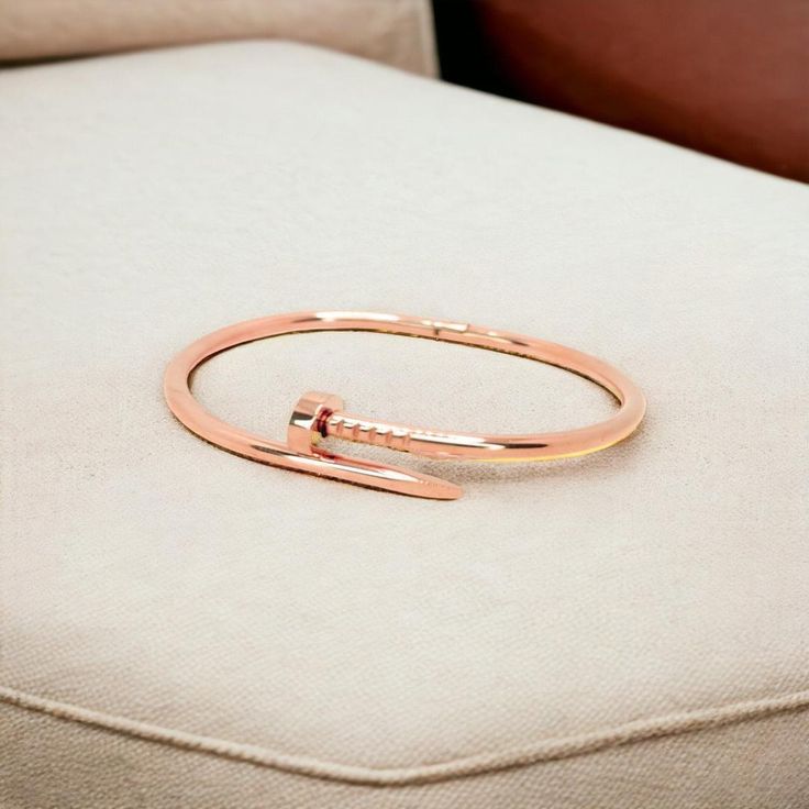 Nail Bracelet Rose Gold